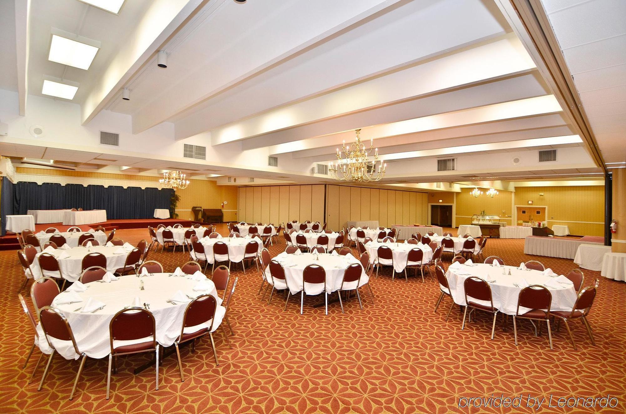 Clarion Inn & Conference Center Winchester Restaurant photo